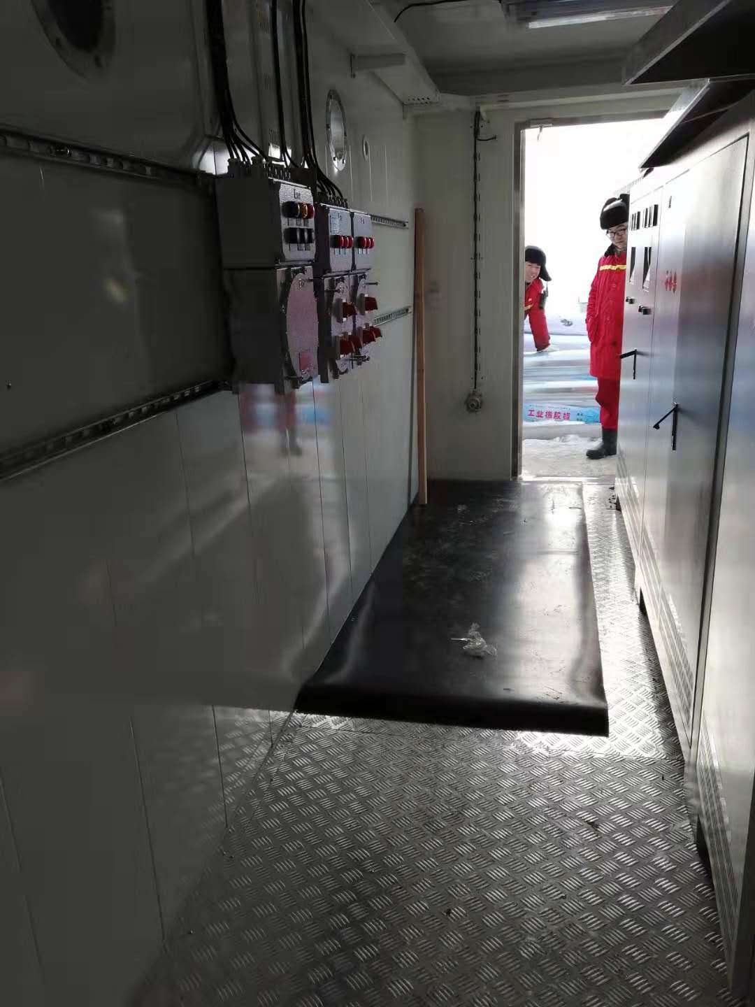 熱烈慶祝信輝源與新疆中亞石油管道電磁加熱器項目驗收合格